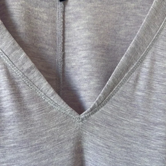 White House Black Market Purple Relaxed Short Sleeve Tee - Picture 3 of 6